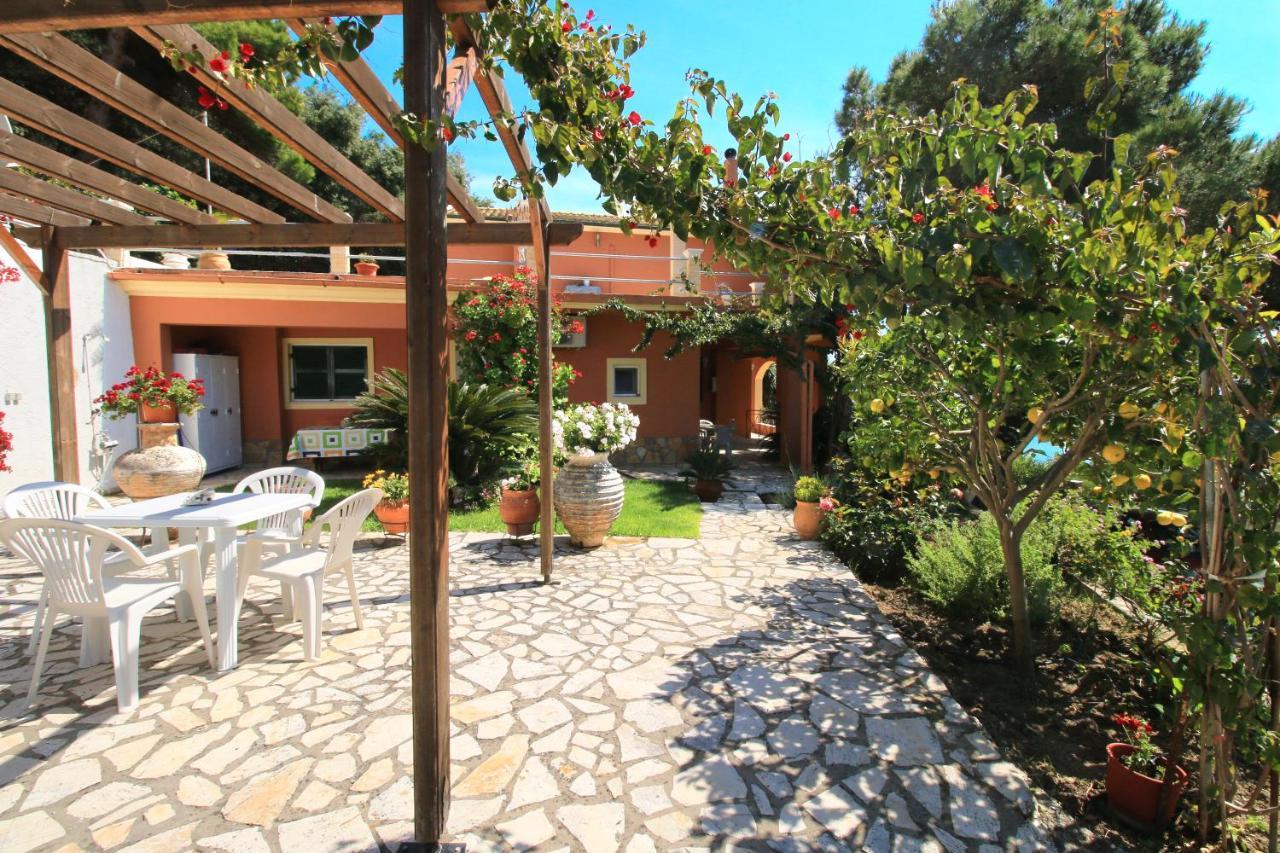 Takis On A With Private Garden And Sea View Pelekas