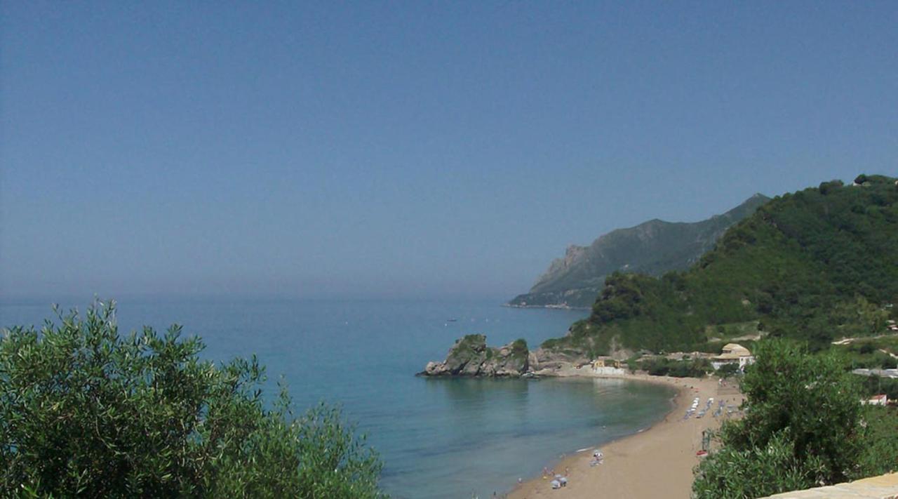 Takis On A With Private Garden And Sea View * Pelekas